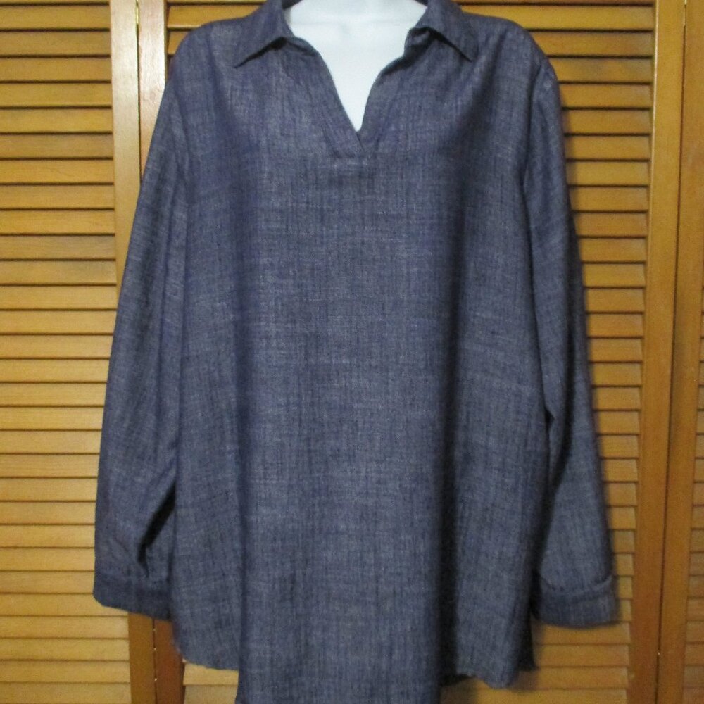 Bon Worth oversized top w/linen, navy blue roll up sleeves & V neck size L